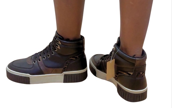 Rita - Basket Femme Montante NOIR