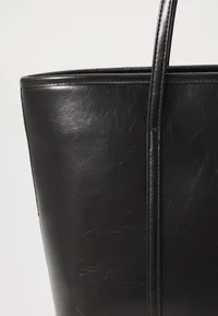 Bator - Sac à main noir